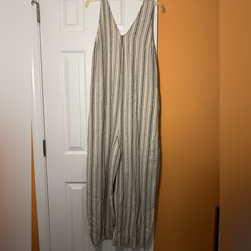 Sonoma Beige and Black Striped v Neck Jumpsuit Linen Blend